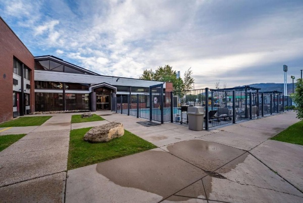 Ramada by Wyndham Cedar City image 28